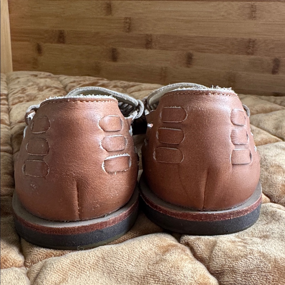 Nisolo Women's Tan Huarache Flats - Picture 4 of 7